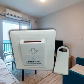 Sistema de ahorro de electricidad mediante interruptor accionado por tarjeta magnética INSDD-0149-19